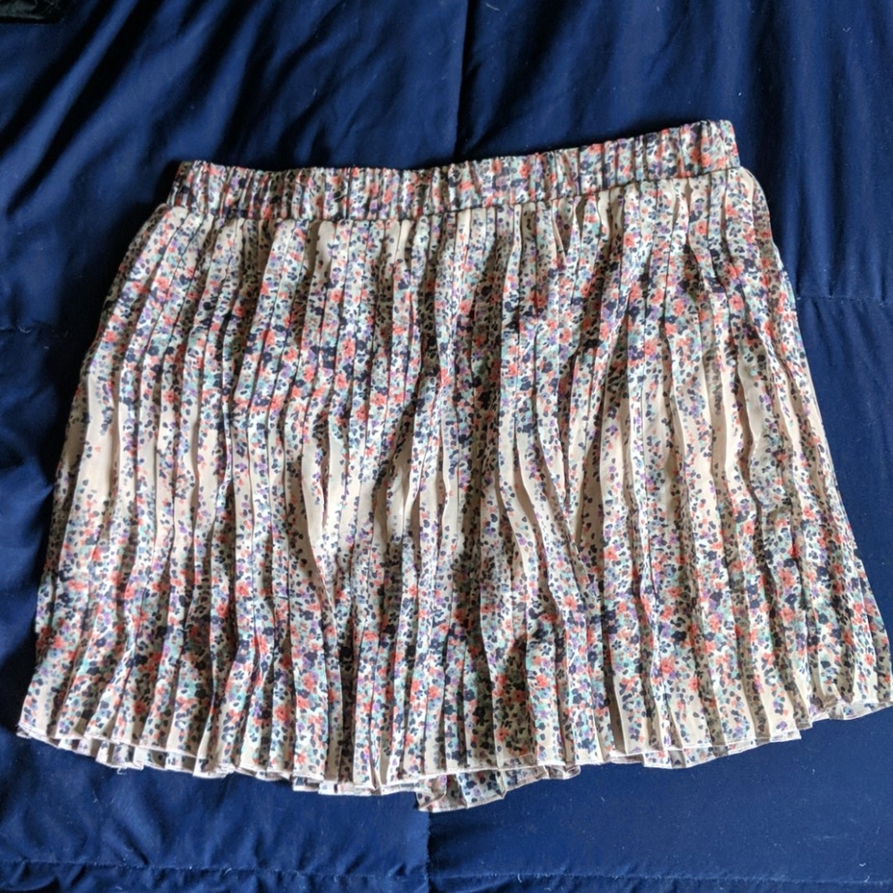 Forever 21 skirt